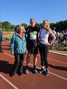 Frau Diegeler-Mai, Herr Groß und Verwaltungsleiterin Nadine Bork im Stadion